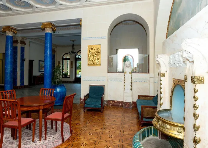 Au Temps Suspendu アパート